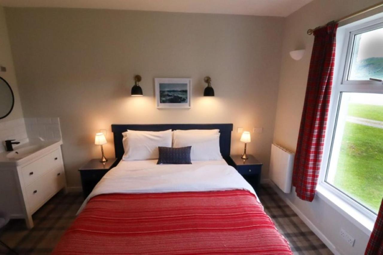 Old Pier House Hotel Fort Augustus Exterior photo