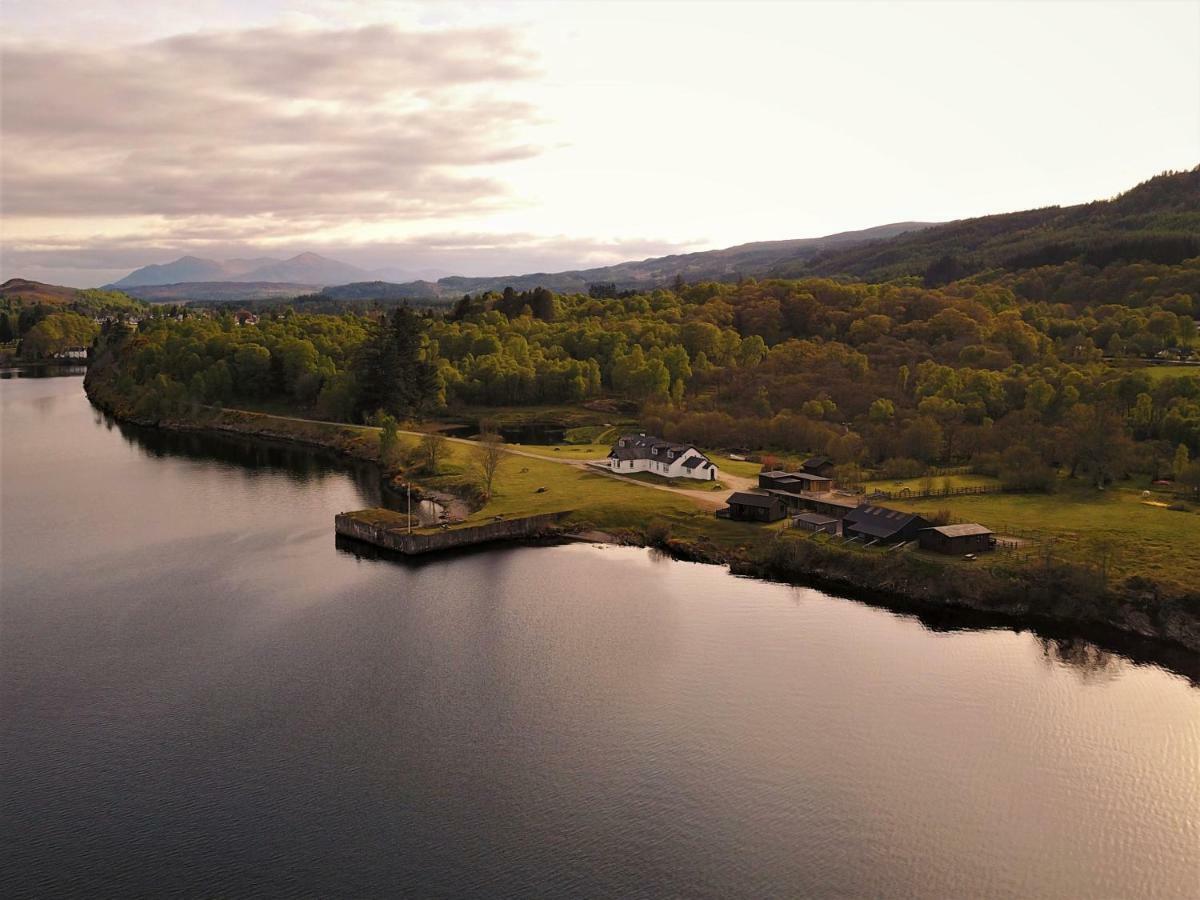 Old Pier House Hotel Fort Augustus Exterior photo